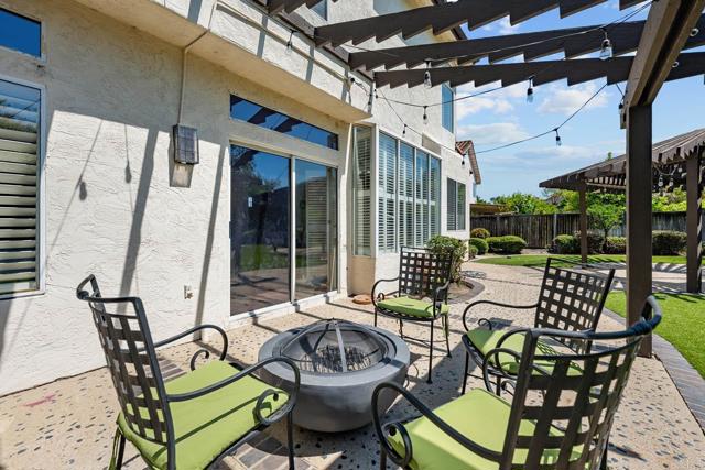 40095 Gibraltar Drive, Murrieta CA: https://media.crmls.org/mediaz/1e55d42a-e41f-420c-b6de-fc8747499d43.jpg