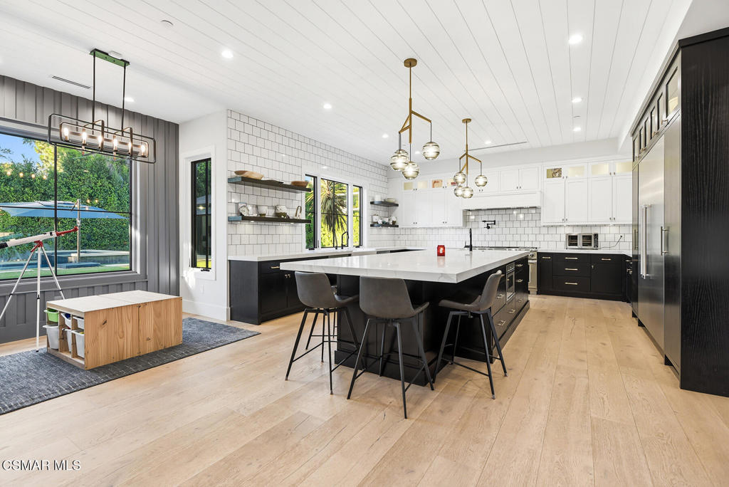MLS #226003647 image #13