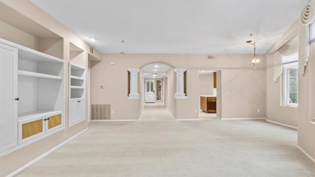 2894 Torrey Pines Rd, La Jolla CA: https://media.crmls.org/mediaz/1e569b0a-1c7c-4748-b206-40e3757d8a26.jpg