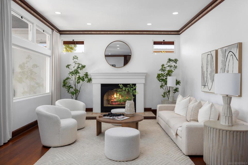 1728 Lewis St - photo 4