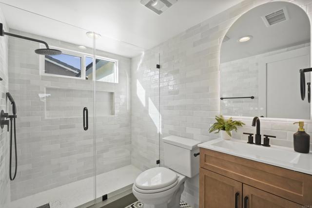 Detail Gallery Image 26 of 34 For 24611 Spadra Ln, Mission Viejo,  CA 92691 - 3 Beds | 4 Baths