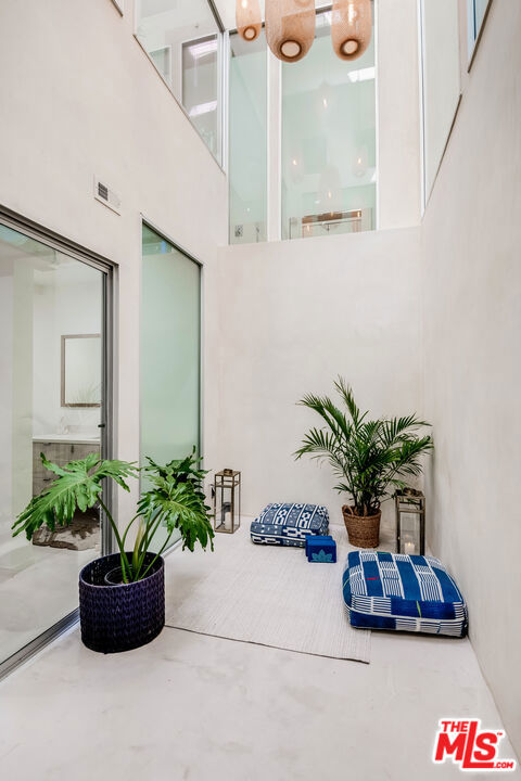 2407 San Marco Drive, Los Angeles CA: https://media.crmls.org/mediaz/1e58f3df-60e1-43dc-a6e6-595b54ec1562.jpg
