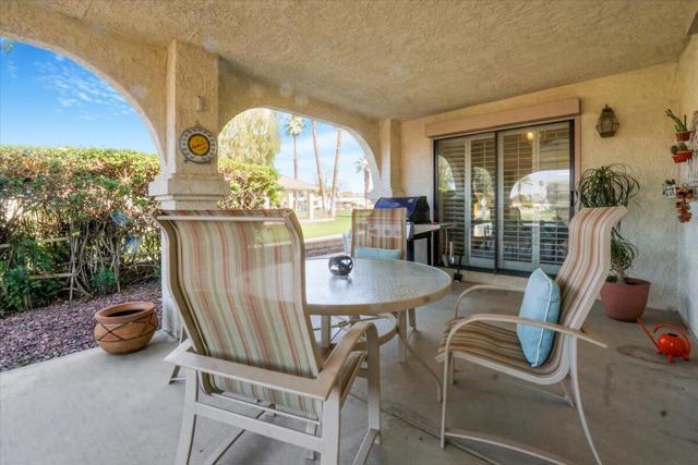 74276 Zircon E Circle, Palm Desert CA: https://media.crmls.org/mediaz/1e59eecc-9398-4e08-b193-848c538a2af4.jpg