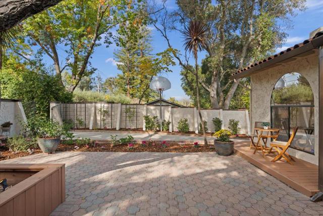 15390 Quito Road, Saratoga CA: https://media.crmls.org/mediaz/1e5a8fad-8d4e-4baf-9d5a-4f923683ad2f.jpg