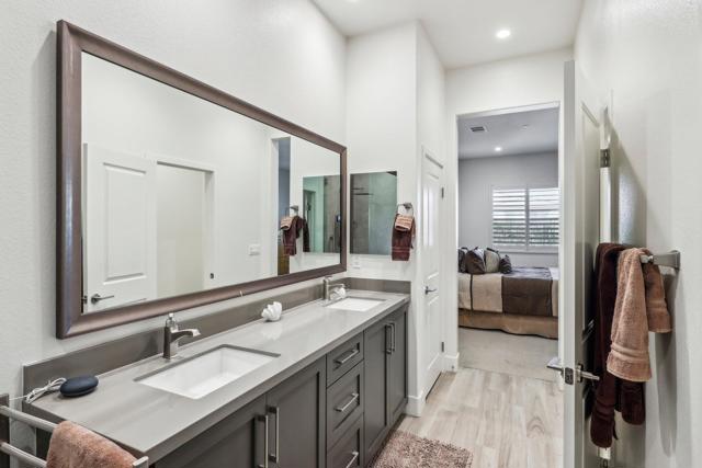 Image 31 of 75 For 82740 Timber Creek Way