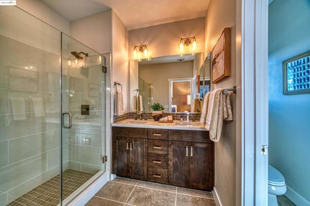 28971 Parkwood Lane, Hayward CA: https://media.crmls.org/mediaz/1e5b9142-c5ad-4c6d-b763-e59cadcbb15c.jpg