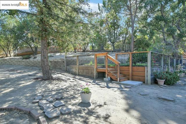 224 Hillside Road, Antioch CA: https://media.crmls.org/mediaz/1e5bc39a-240c-4199-9acc-1558446358f1.jpg