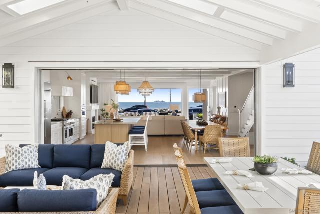 1059 Ocean Blvd, Coronado CA: https://media.crmls.org/mediaz/1e5c0e4f-2618-4da9-9c5d-a4023ad74c60.jpg