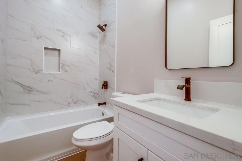 MLS #250040243SD image #34