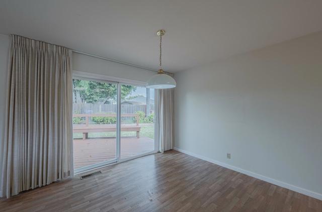 786 Bellarmine Drive, Salinas CA: https://media.crmls.org/mediaz/1e5d0b33-3744-40df-94a5-f884182f2eec.jpg