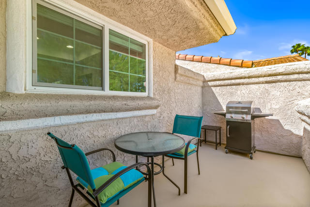 500 S Farrell Drive #F44, Palm Springs, CA 92264