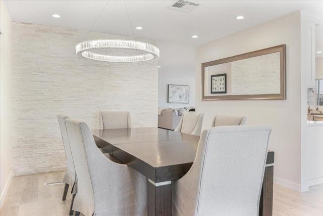 73411 Brown Rabbit Drive, Palm Desert CA: https://media.crmls.org/mediaz/1e5d3215-efd8-4904-99b4-3c170d27ed0a.jpg