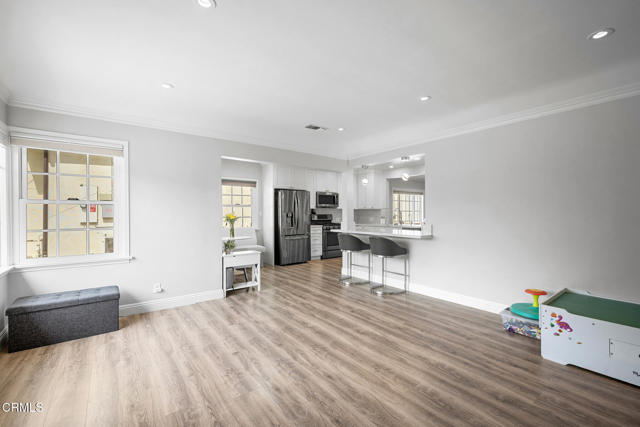 Image 5 of 46 For 4312 Briggs Avenue