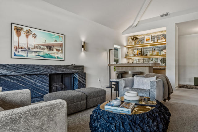149 Lake Shore Drive, Rancho Mirage, CA 92270