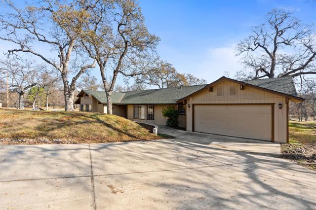 30159 Horseshoe Drive, Coarsegold CA: https://media.crmls.org/mediaz/1e6270be-699b-4618-836e-2b0c4bdcfb0c.jpg