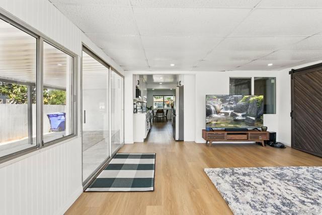 4862 Kesling Ct, San Diego CA: https://media.crmls.org/mediaz/1e62b450-a155-47ae-b895-adeee13aeb92.jpg
