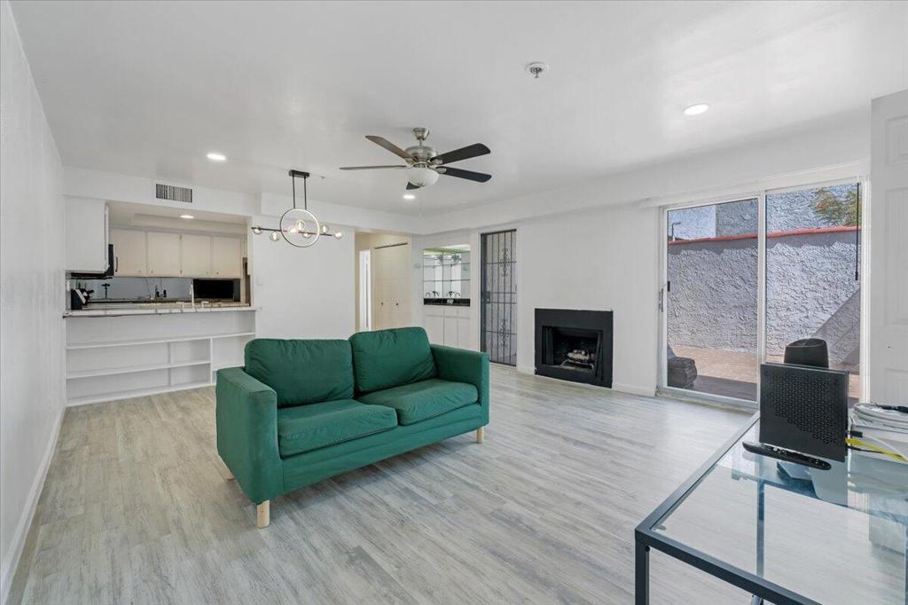 MLS #219135733DA image #8