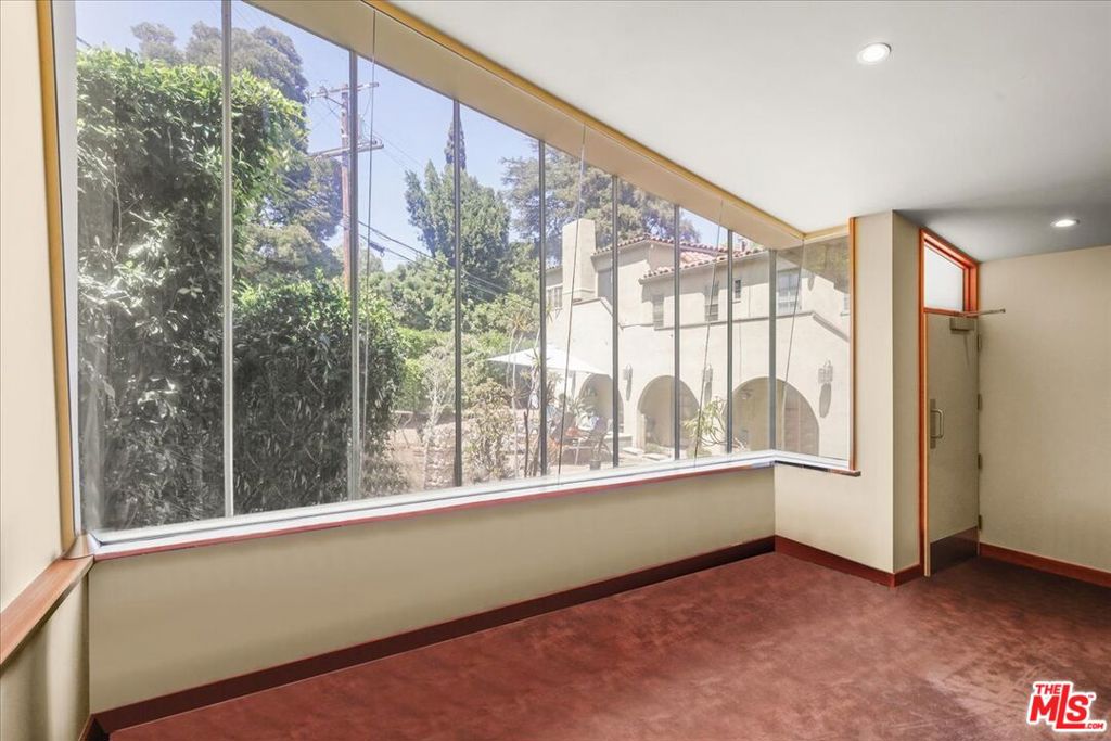 MLS #25575481 image #19