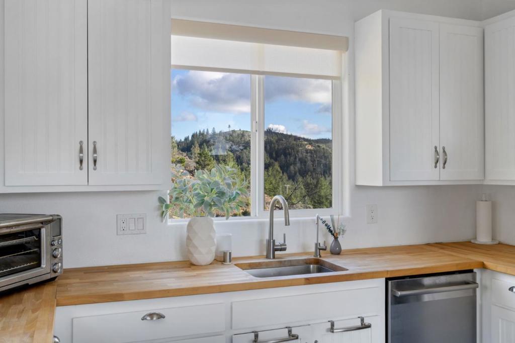 1E65Aca2 6701 4D4E 9Ffb 702B891E759A 2583 Trinity Road, Glen Ellen, Ca 95442 &Lt;Span Style='BackgroundColor:transparent;Padding:0Px;'&Gt; &Lt;Small&Gt; &Lt;I&Gt; &Lt;/I&Gt; &Lt;/Small&Gt;&Lt;/Span&Gt;