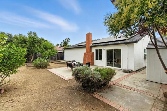 2436 Renfield Way, San Jose CA: https://media.crmls.org/mediaz/1e65f53e-a10a-4427-8ad2-0bd33a555299.jpg