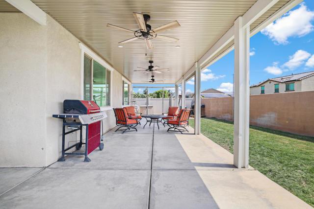 50298 Paseo Cadiz, Coachella CA: https://media.crmls.org/mediaz/1e6784dc-b6fe-43d3-a79f-56e61a4b905c.jpg