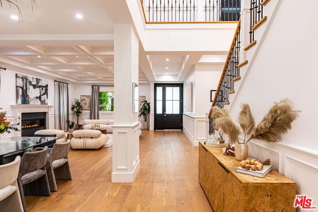 5162 Otis Avenue, Tarzana CA: https://media.crmls.org/mediaz/1e679dd3-533c-4c4c-9f7a-5190b2162853.jpg