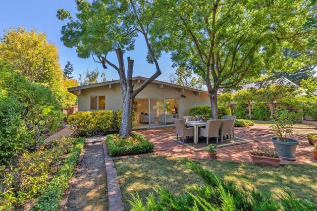 3224 Kipling Street, Palo Alto CA: https://media.crmls.org/mediaz/1e67bd26-0d25-49b3-aadc-7b322d4bf545.jpg