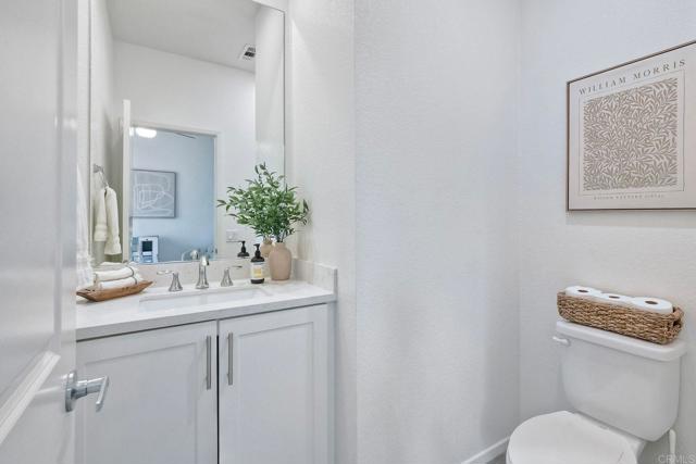 1201 Via Lucero, Oceanside CA: https://media.crmls.org/mediaz/1e681364-f04a-4224-839d-22ca006e2fc6.jpg