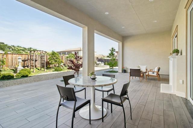 2170 Via Orista, Morgan Hill CA: https://media.crmls.org/mediaz/1e68798c-05dd-4d78-a343-d4c94136a68d.jpg