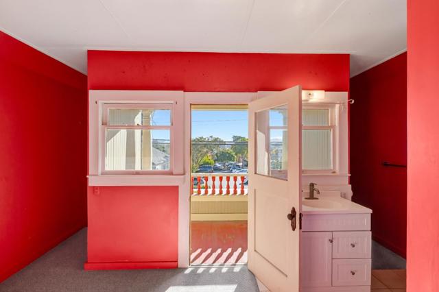 486 VAN BUREN ST, Monterey CA: https://media.crmls.org/mediaz/1e689179-fc63-411d-ab62-e2c5e2080dbc.jpg