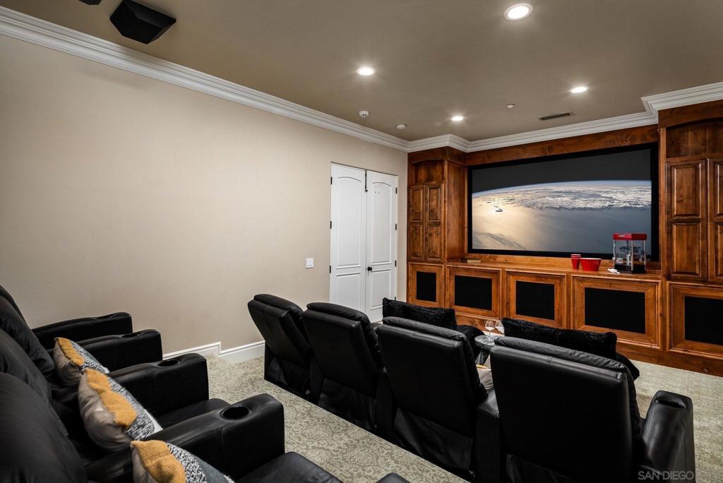 MLS #260015130SD image #10