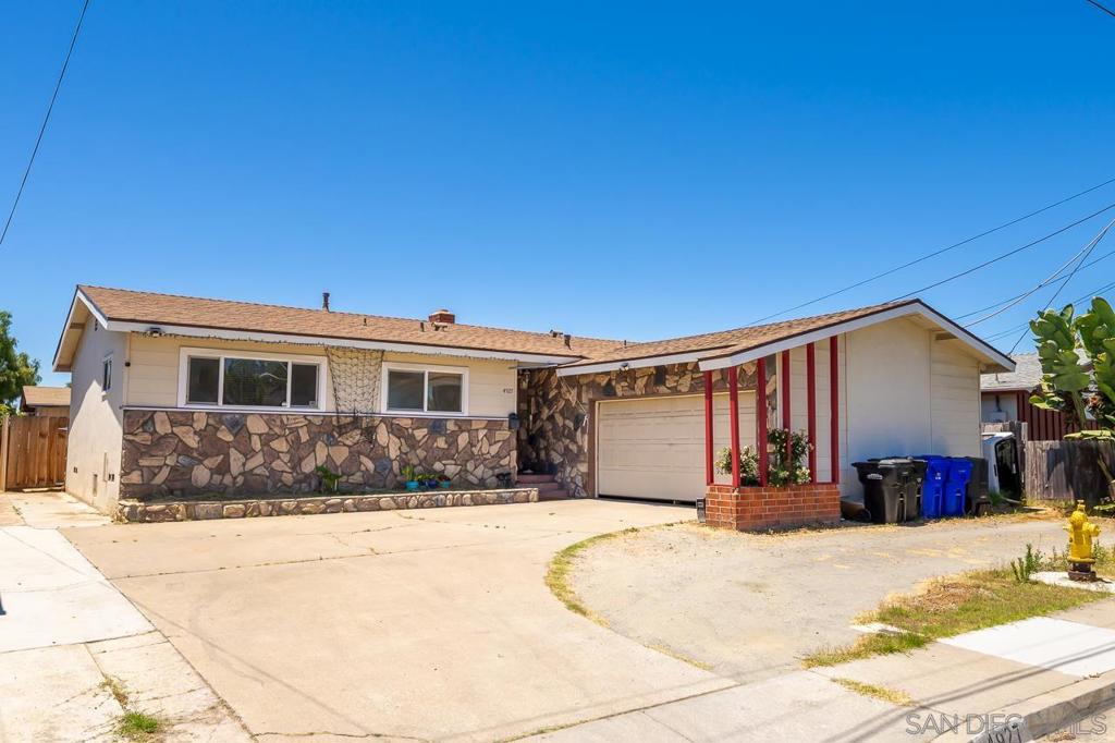 4927 Deaton Drive
