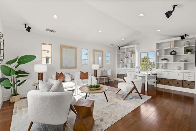 1298 Dahlia Loop, San Jose CA: https://media.crmls.org/mediaz/1e6b17d2-a7a0-4161-872a-ad4312cdcb33.jpg