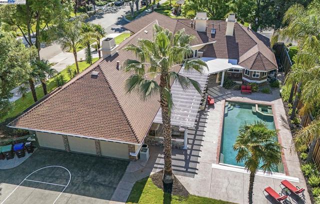 3693 Mohr Ave, Pleasanton CA: https://media.crmls.org/mediaz/1e6ca0a8-b0f2-4d6d-b903-0ba92fd57858.jpg