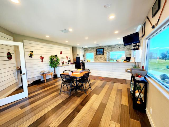 16400 Bubbling Wells Rd Road, Desert Hot Springs CA: https://media.crmls.org/mediaz/1e6cf756-82ae-4541-b19c-94a7c9c6f3e8.jpg