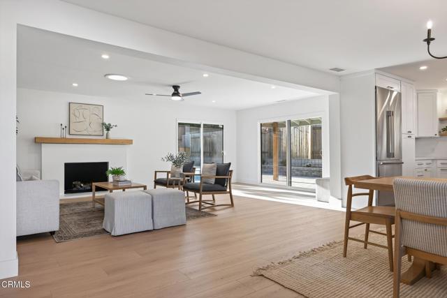 Detail Gallery Image 4 of 71 For 511 Beverly Cir, Camarillo,  CA 93010 - 4 Beds | 3 Baths