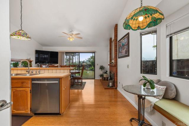 Detail Gallery Image 13 of 33 For 3574 Quail View St, Spring Valley,  CA 91977 - 3 Beds | 2 Baths