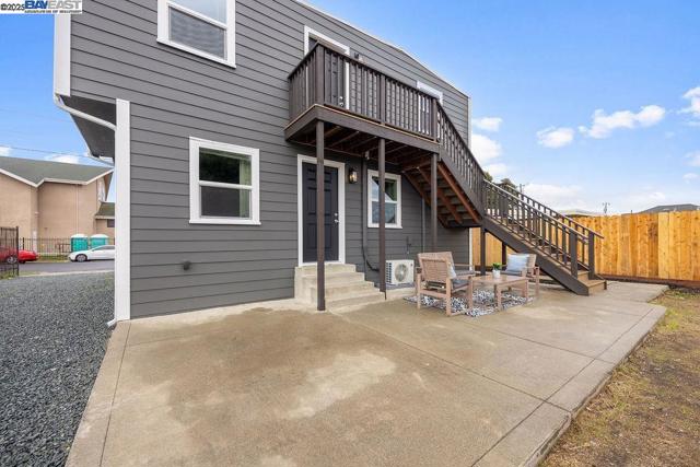 1520 4th st, Richmond CA: https://media.crmls.org/mediaz/1e6f6a96-aba9-4736-bd72-d9e0e0ffe696.jpg