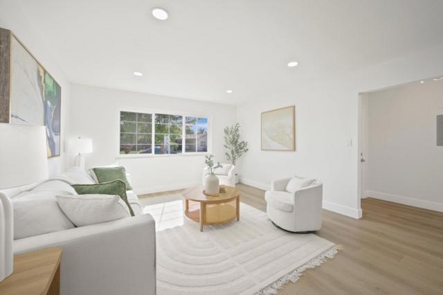 42758 Charleston Way, Fremont CA: https://media.crmls.org/mediaz/1e70ef8d-f266-422d-a240-435798f543bf.jpg