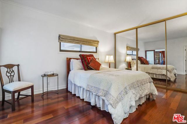 801 Ocean Avenue, Santa Monica CA: https://media.crmls.org/mediaz/1e71213f-c968-43cb-a05e-9789c93b1627.jpg