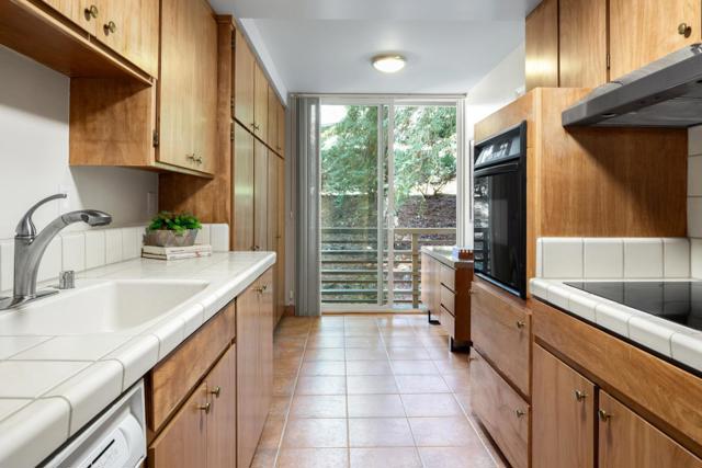 1100 Sharon Park Drive, Menlo Park CA: https://media.crmls.org/mediaz/1e733ae7-e668-44a4-9b6f-7d71ec9c19bb.jpg