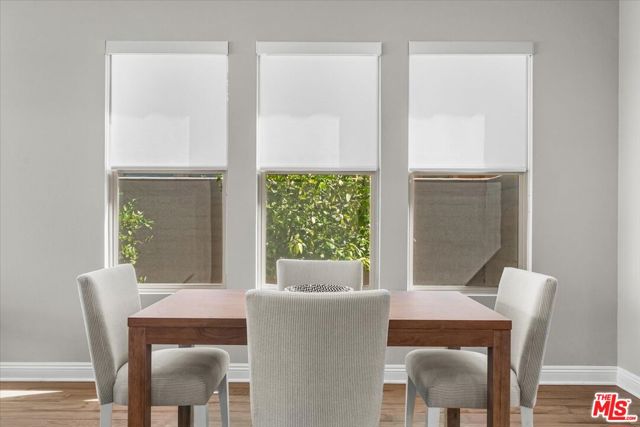 86 Burgundy, Rancho Mirage CA: https://media.crmls.org/mediaz/1e741d1b-2320-4ceb-bd19-39306d0581c4.jpg