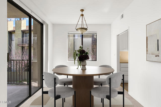 Detail Gallery Image 13 of 33 For 330 Cordova St #268,  Pasadena,  CA 91101 - 2 Beds | 3 Baths