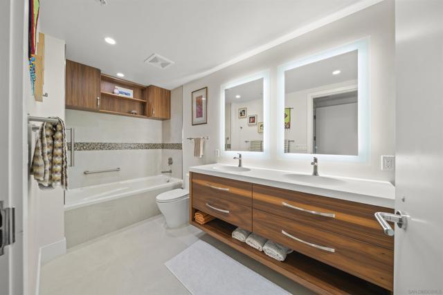 1199 Pacific Hwy, San Diego CA: https://media.crmls.org/mediaz/1e756cc6-1cb4-4873-81a1-5871307a0462.jpg