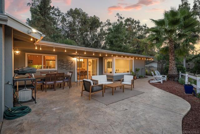 11461 Fuerte Farms Rd, El Cajon CA: https://media.crmls.org/mediaz/1e757975-db3f-4306-ada3-c795824b7d91.jpg