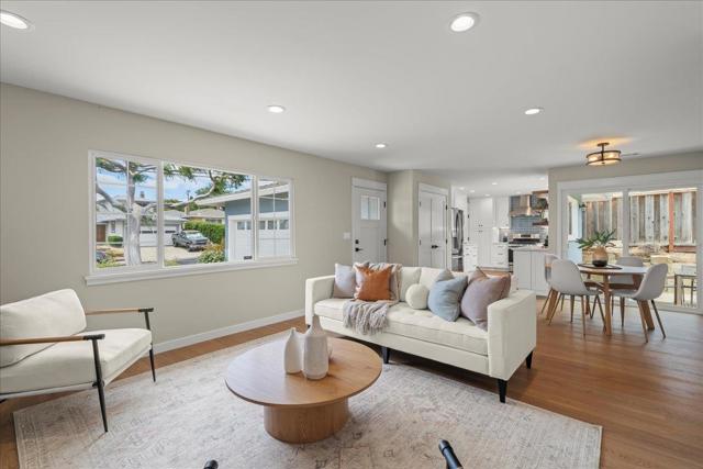 613 Evangeline Way, Hayward CA: https://media.crmls.org/mediaz/1e7786ee-1811-4f3a-8e32-e2b4377be55a.jpg
