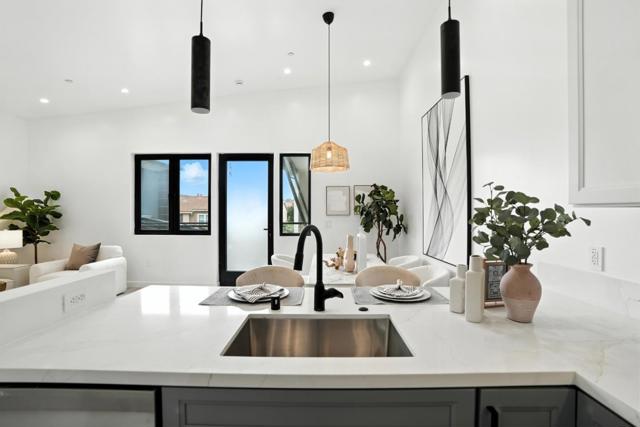 889 McLellan Drive, South San Francisco CA: https://media.crmls.org/mediaz/1e78d478-ff60-44ef-9214-64812d26f0b4.jpg