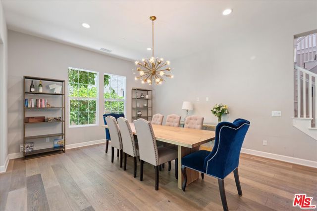 14624 Mccormick Street, Sherman Oaks CA: https://media.crmls.org/mediaz/1e79b371-1bae-4691-853f-b124d4b4c98c.jpg