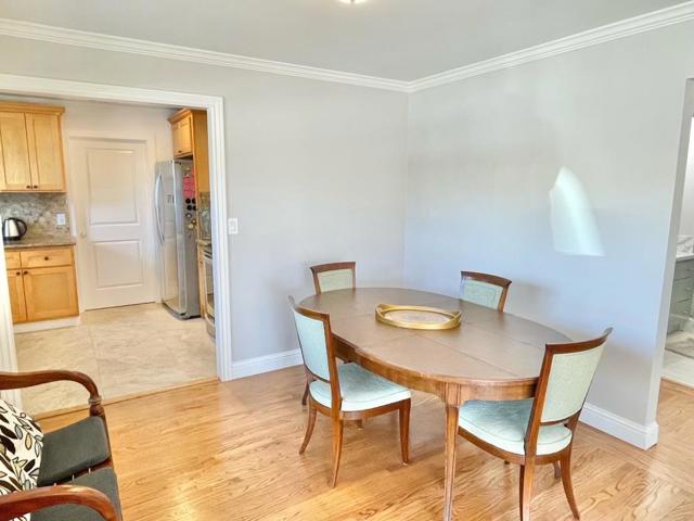 600 7th Avenue, San Mateo CA: https://media.crmls.org/mediaz/1e7a050e-9d5f-4535-9bb6-ac68921a228f.jpg
