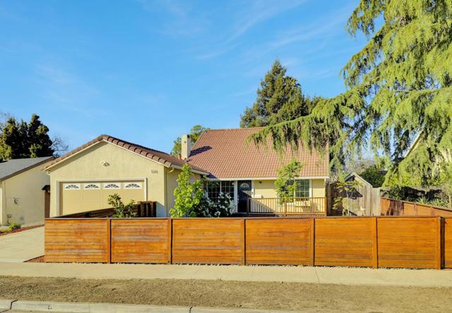 1280 Turrett Drive, San Jose CA: https://media.crmls.org/mediaz/1e7aa9d0-1252-4b78-99e5-f8ccd55e50ef.jpg